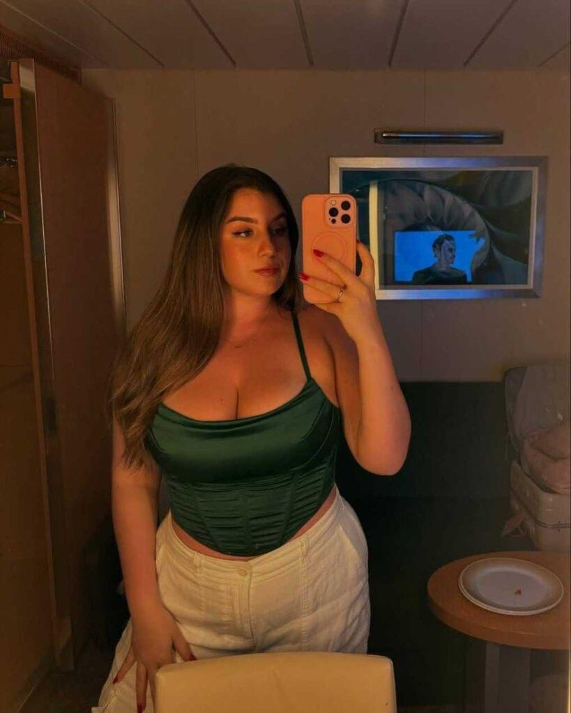 Russian Escorts in MG Road Bangalore